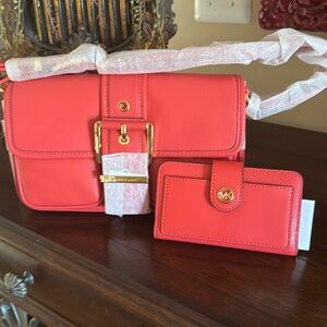 NWT Michael Kors Colby bag w/wallet in spiced coral